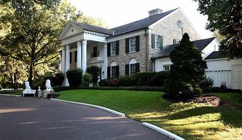 40th Death Anniversary of Elvis Presley, a look at Graceland mansion