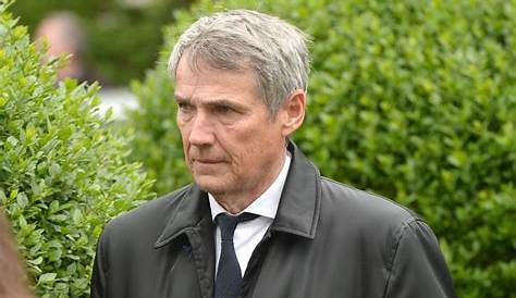Alan Hansen's Health: Uncovering The Truth
