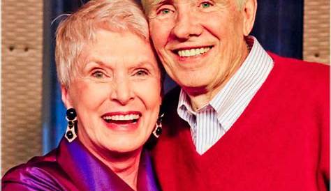 Christian Comedian Jeanne Robertson's Hilarious Tale Of Left-Brain And