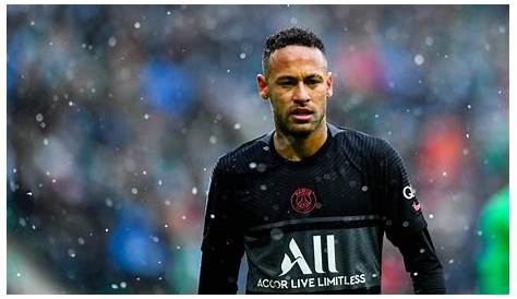 PSG open talks with Neymar's team over extending his contract despite