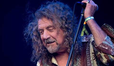 Today in Music History: Happy Birthday, Robert Plant