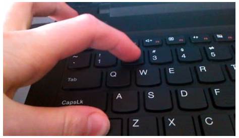 Nie działa klawiatura w laptopie? Zobacz możliwe przyczyny!