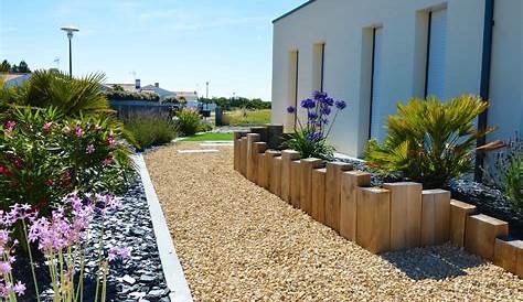 Jardin Avec Bordure Bois Traverse Aménagement Extérieur Aménagement