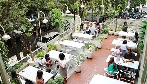 Jardin Cafe Bandung, Tempat Makan Enak, Kekinian Dan