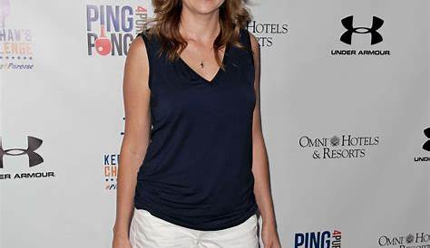 Photo: Jenna Fischer Winds Up At Same Hotel With The Kardashians | Y98