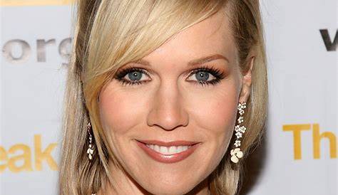 Unveil The Secrets Of Jennie Garth's Iconic Hair: A Comprehensive Guide