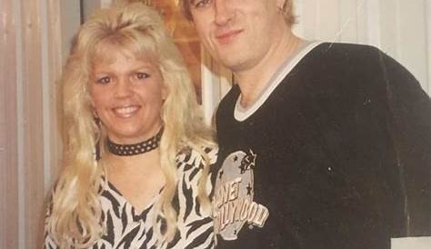 Unveiling The Enigmatic World Of Joe Elliott's Relationships