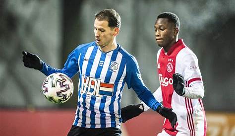 Jong Ajax verslaat FC Dordrecht in doelpuntrijk duel | Het Parool