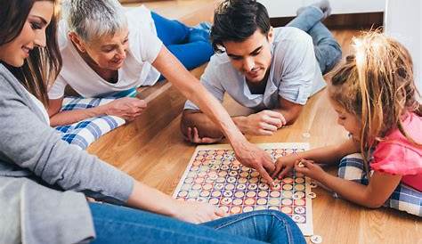 La importancia de los juegos de mesa en familia - Etapa Infantil
