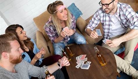 Los juegos de mesa más divertidos para tus reuniones con amigos