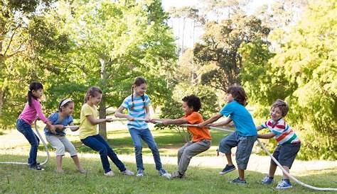 Juegos al aire libre "tradicionales" para que los niños se diviertan