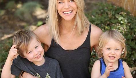 Discover The Unbreakable Bond Of Kaitlin Olson And Her Siblings