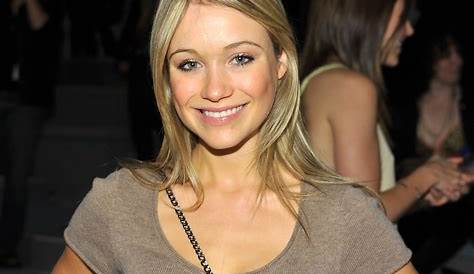 Unveiling Katrina Bowden: Insights And Discoveries From The Star's Journey