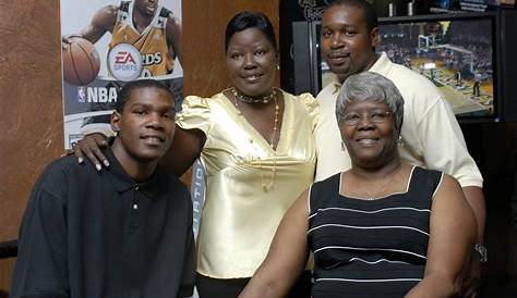 Kevin Durant's dad said it was time for his son to 'be selfish' NBA