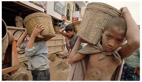 Kinderarbeit: So hart ackern Mädchen und Jungen für ein paar Münzen