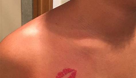 39 Attractive Kiss Tattoos On Neck