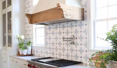 Herringbone backsplash Herringbone backsplash, Grey kitchen designs