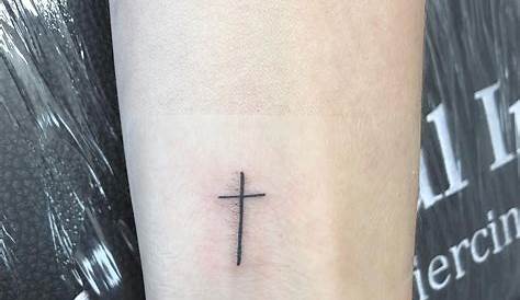 Kreuz Tattoo Hand Manner Pin On Татуировки
