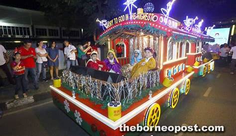 Christmas fills the air in Kuching, thousands join annual parade