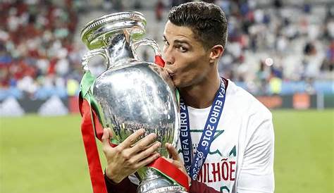 Cristiano Ronaldo si racconta: Senza il calcio sarei diventato attore o