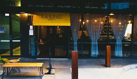 Bar Lune, a Sleek New Neighbourhood Wine Bar, Rises in the East