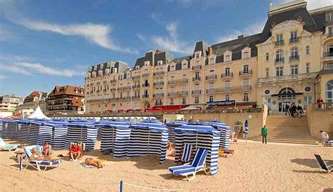 Cabourg beach in CABOURG : Normandy Tourism, France