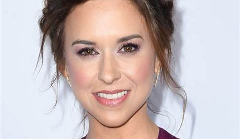 Unveiling The Enchanting World Of Lacey Chabert Gallery