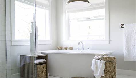 #whitetiledbathroom in 2020 | White bathroom tiles, Bathroom interior