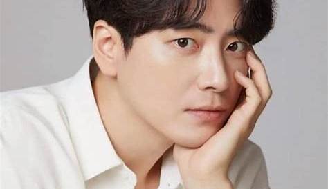 Profil Lee Joon Hyuk, Biodata dan Fakta Aktor Tampan yang Terampil