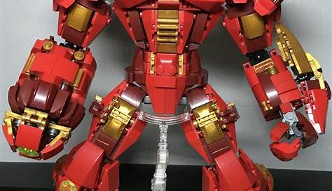 My new Mark 38 "Igor" in comparison with my modified Hulkbuster MOC