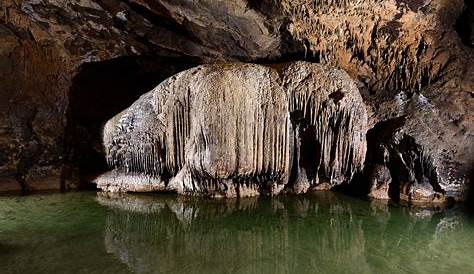 Grotte de Labouiche - Sud de la France - YouTube