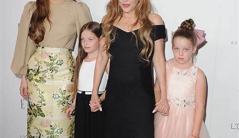 An old family picture of Lisa Marie Presley
