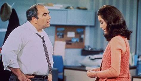 Sitcoms Online - The Mary Tyler Moore Show