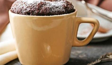 Schneller Tassenkuchen mit Kakao und Nuss: Kalorienarmes Low-Carb
