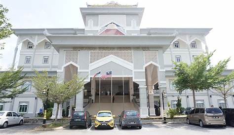 Mahkamah Rendah Syariah Melaka Tengah / Paparan terbaik menggunakan
