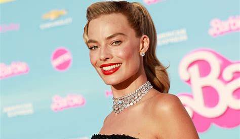 Unveiling The Wealth Of Margot Robbie: Secrets, Success, And Surprises