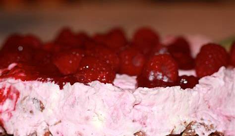 Erdbeer-Mascarpone Kuchen - Monali Kuchenblog