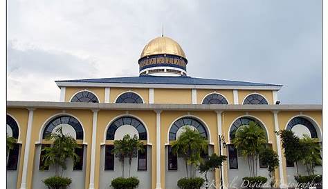 Masjid Raja Permaisuri Bainun, Universiti Sultan Azlan Shah, Daerah