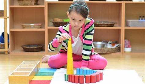 Materiales Montessori para bebés, niños, madres, padres y educadores