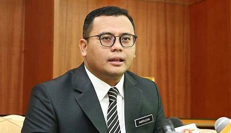 "Menteri Besar Johor telah letak jawatan" - Tun M - YouTube