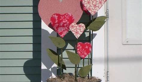 Metal Valentine Yard Decorations Cool 48 Lovely Decoration Ideas Day Decor