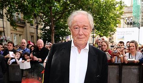 Unveiling The Commanding Stature Of Michael Gambon: Height And Impact