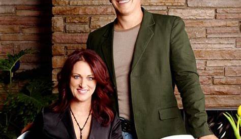 Michael Symon Married Liz Shanahan in 1994; know about their family and
