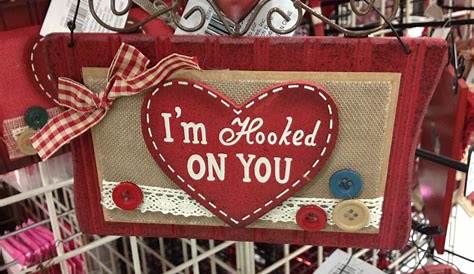 Michaels Valentine's Décor 2022 Day Decor And Crafts Shop With Me 2021