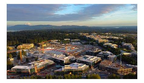 Helloworld 1 Microsoft Way Redmond : Microsoft Visitor Center In