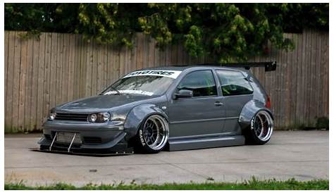 FormaCar New body kit, wheels and cabin Clinched improves the VW Golf Mk4