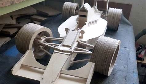 F1 Rennwagen, 3D-Modell Bastelanleitung zum selber basteln | Auto