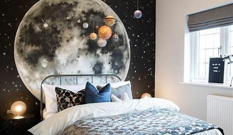 Moonlit Slumber: Celestial Decor For A Dreamy Bedroom