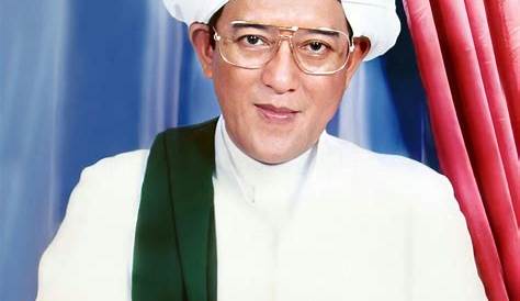 Koleksi foto KH.Muhammad Zaini Bin Abdul Ghoni (Abah Guru Sekumpul