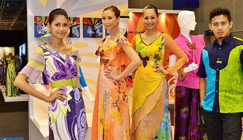 From Where I am.........Kuala Lumpur: 1Malaysia batik - new designs